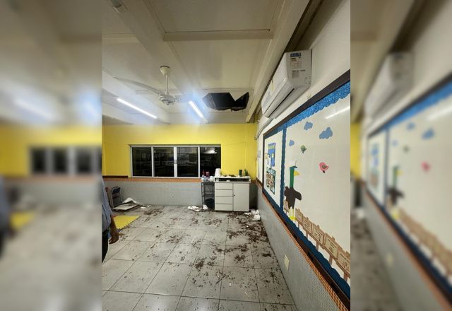 Teto desaba em sala de aula