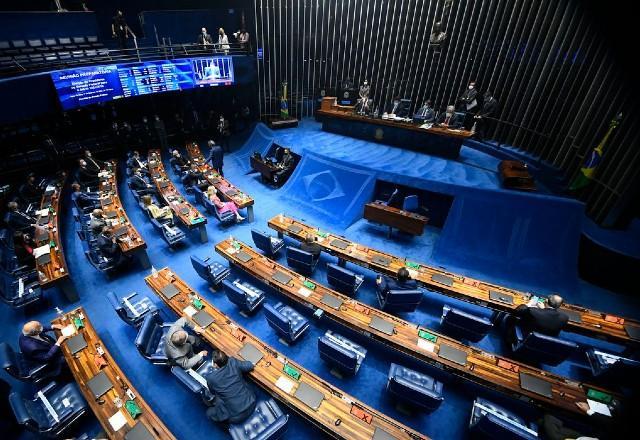 Texto prevê repasses de mais de R$ 4 bilhões para viabilizar novas matrículas na carga horária | Agência Brasil