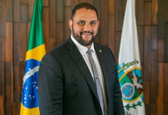 URGENTE: Gabinete de Deputado é Destituído Após Prisão por Envolvimento em Desvios