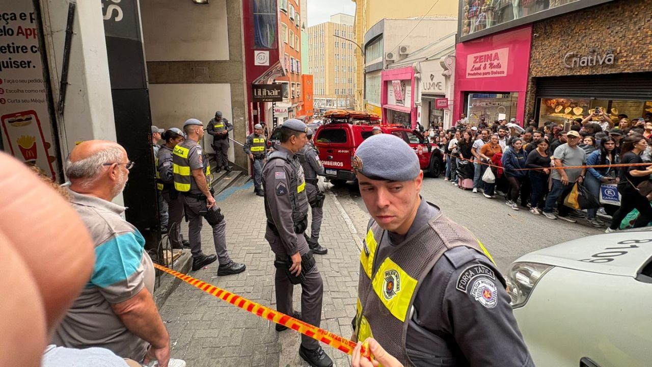 SP: Tiroteio dentro do metrô São Bento deixa 5 feridos