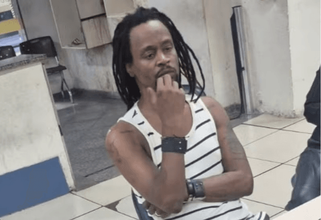 Toni Garrido, cantor do Cidade Negra, durante depoimento após acidente de trânsito | Reprodução