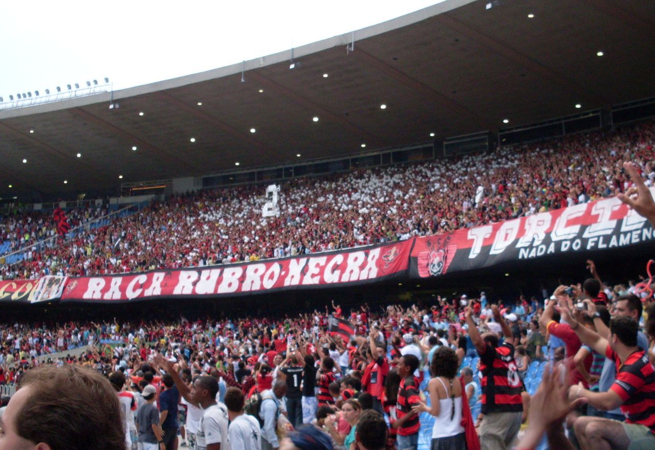 Justiça suspende torcida organizada do Flamengo por dois anos