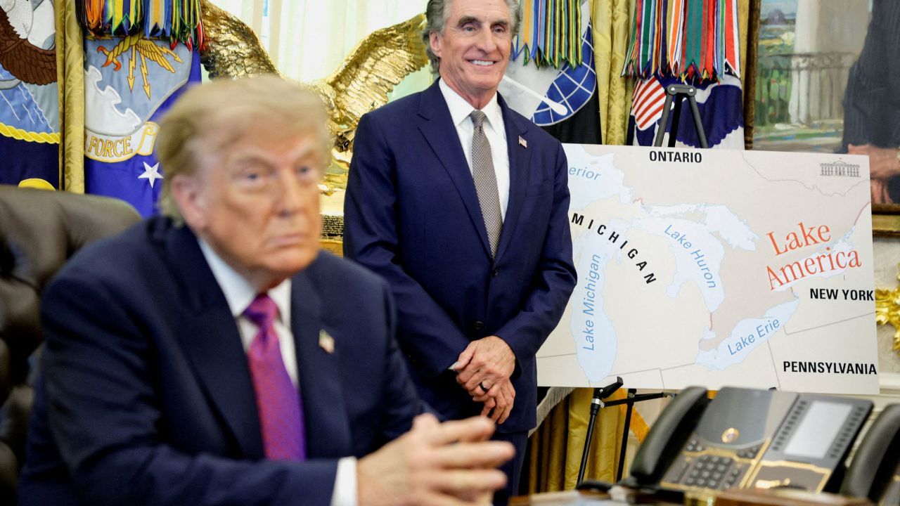 Imagem da notícia: Trump assina decreto para alterar nome do Lago Ontário Imagem da notícia: Trump assina decreto para alterar nome do Lago Ontário