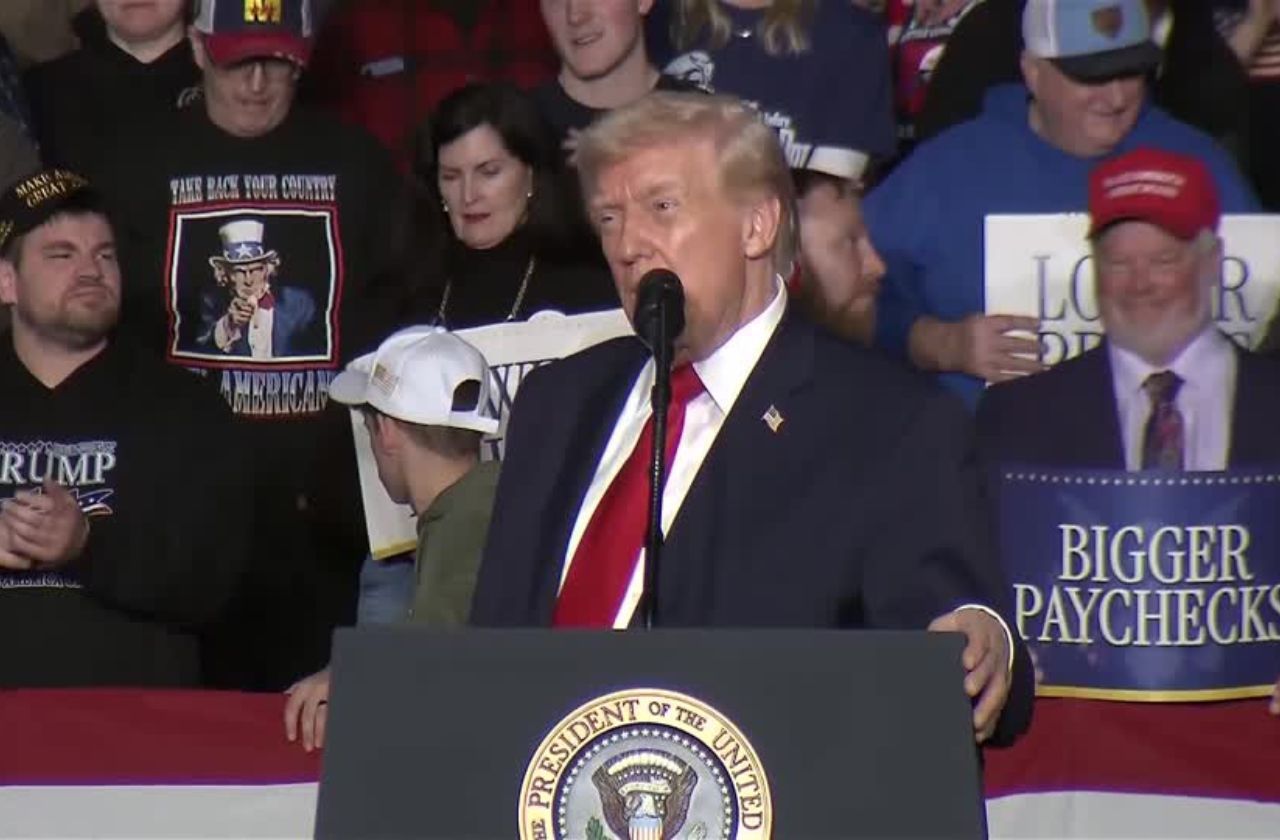 Trump diz que nova “armada” dos EUA está em direção ao Irã
