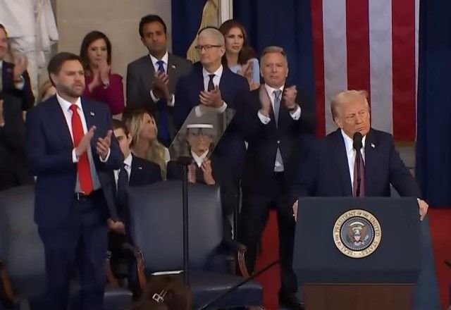 Trump em discurso após posse como novo presidente dos EUA | Reprodução/YouTube