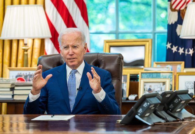 Documento foi aprovado pelo Senado na última semana e assinado pelo presidente Joe Biden na 3ª feira (9.ago) | Reprodução/Twitter