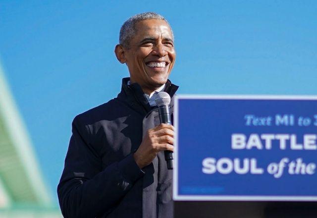 Obama cancela festa de aniversário devido avanço da variante delta Obama cancela festa de aniversário devido avanço da variante delta