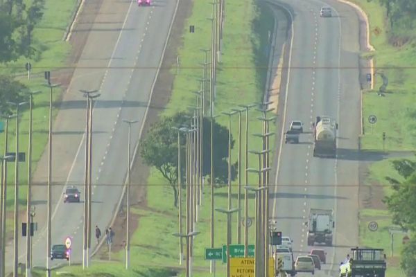 Um motorista foi flagrado bêbado a cada 12 minutos durante o feriado