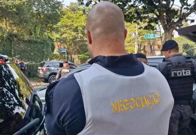 Uma pessoa ficou refém durante assalto em residência em bairro nobre de SP | Reprodução