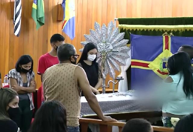 Ladrões invadem casa de vereador enquanto corpo do político era velado Ladrões invadem casa de vereador enquanto corpo do político era velado