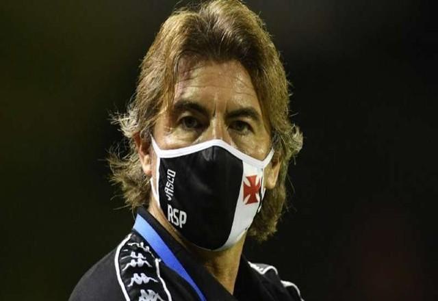 Vasco anuncia demissão de Sá Pinto após derrota no Brasileirão