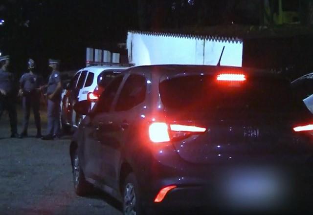 Veículo levado pelos ladrões onde a criança estava