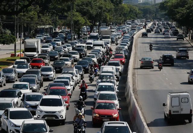 Trânsito em São Paulo | Fernando Frazão/Agência Brasil