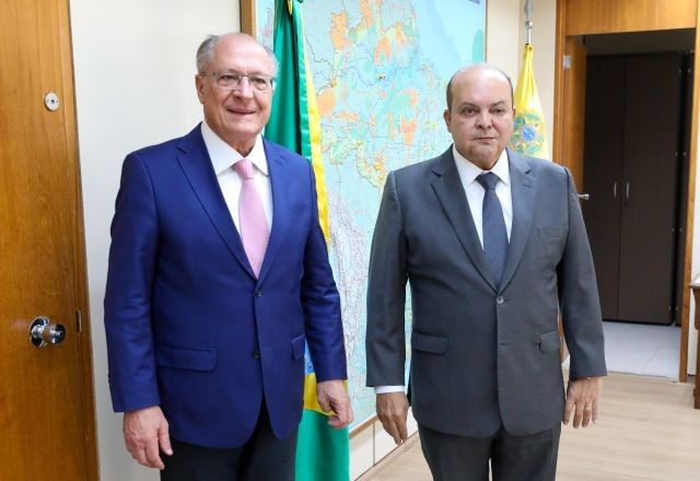 Vice-presidente e ministro da Indústria e Comércio, Alckmin (PSB), e governador do DF, Ibaneis Rocha (MDB), fizeram reunião nesta segunda (28), a poucos dias de início do tarifaço | Divulgação/Renato Alves/Agência Brasília