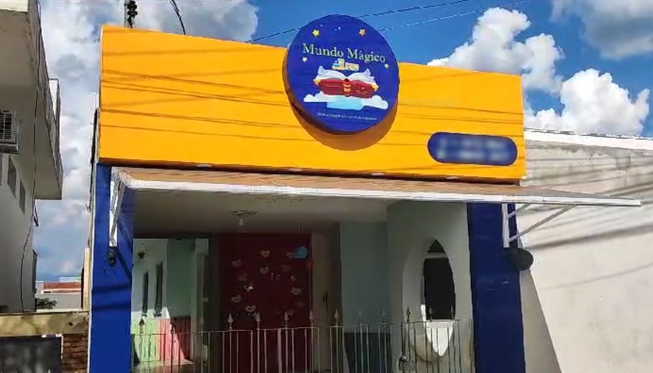 Criança de 4 anos morre afogada em piscina de escola de Atibaia, SP
