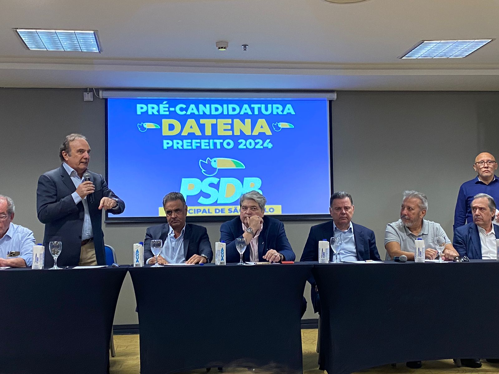 Datena é apresentado como pré-candidato à Prefeitura de São Paulo ao lado de tucanos históricos | Emanuelle Menezes/SBT News
