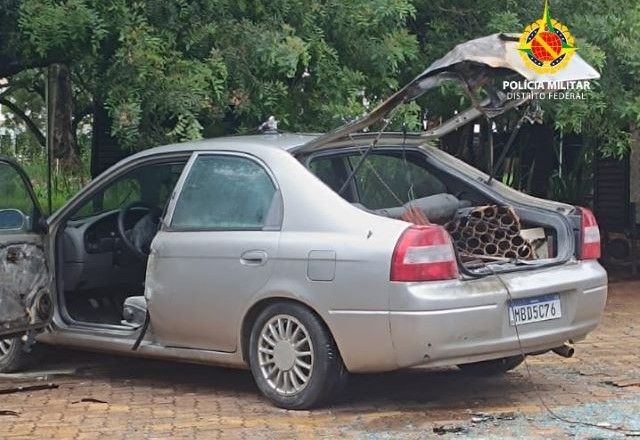 Artefatos encontrados pela PMDF em carro de homem que detonou explosivos na Praça dos Três Poderes | Divulgação/PMDF