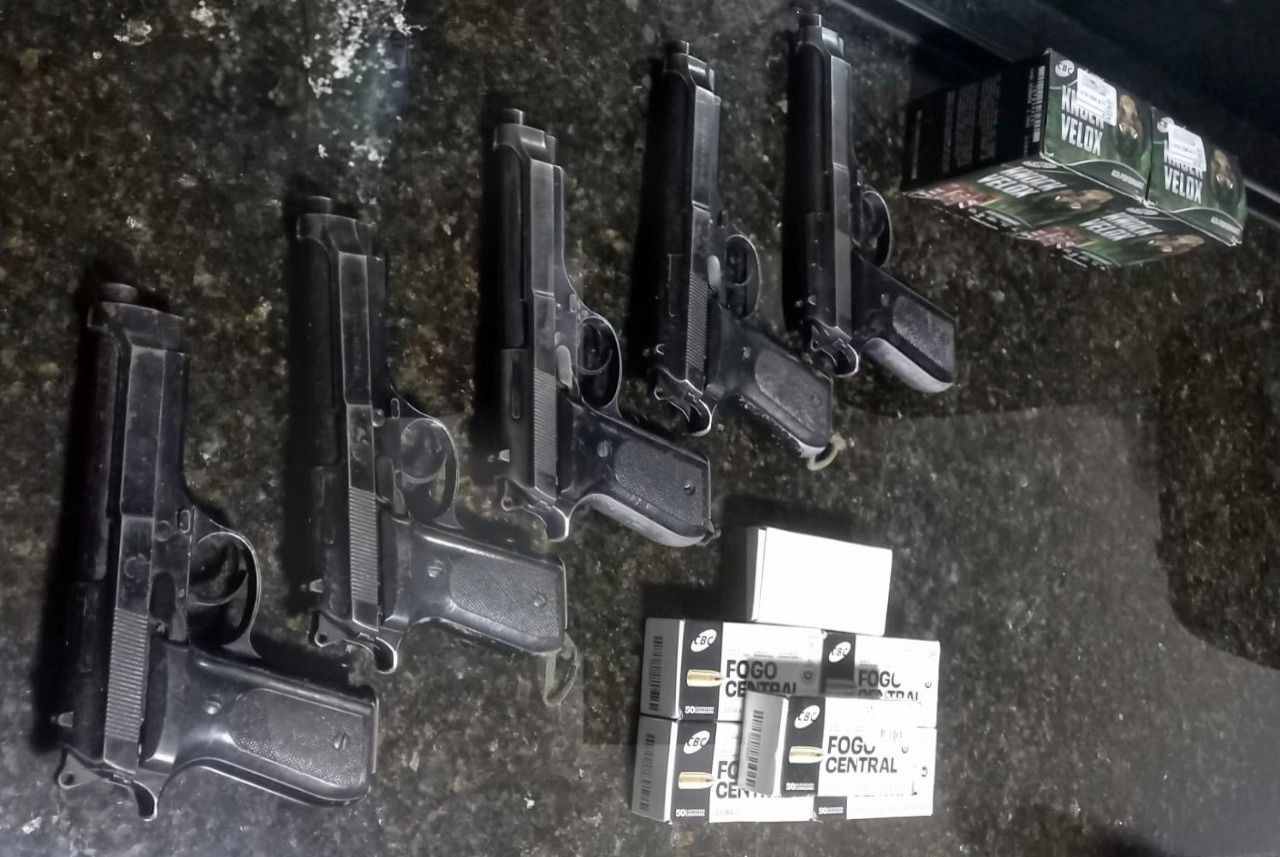 Exército recupera parte das armas furtadas - Reprodução