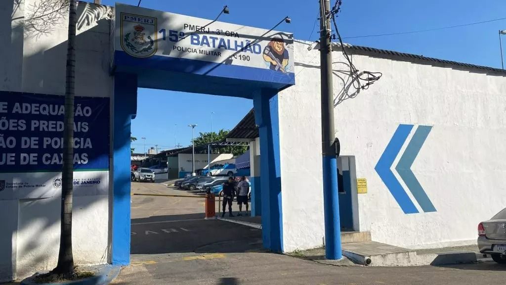 PM é preso suspeito de oferecer treinamentos para traficantes no RJ