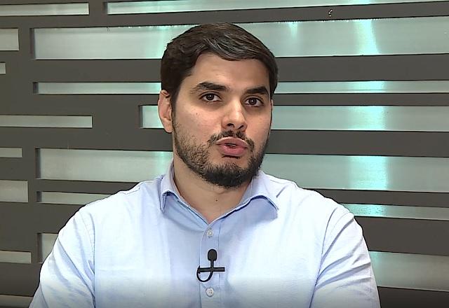 Igor Calvet fala em entrevista (Reprodução/YouTube)