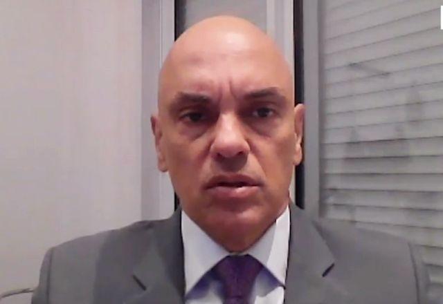 Moraes disse ainda que a ideia mostrava o 'quão ridículo' o Brasil chegou na tentativa de golpe | Reprodução/YouTube