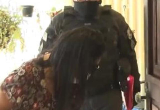 Polícia prende cuidadora de idosas acusada de maus-tratos
