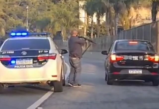 Polícia prende narcomilicianos chefiados por capitão da PM