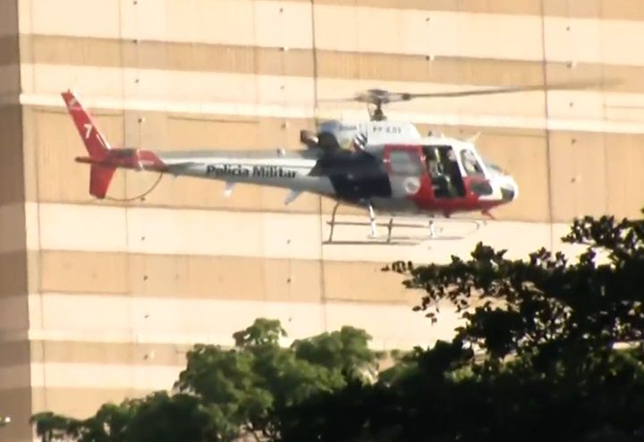 Ciclista é atropelado por ônibus na Marginal Tietê; resgate mobiliza helicóptero Águia da PM 
