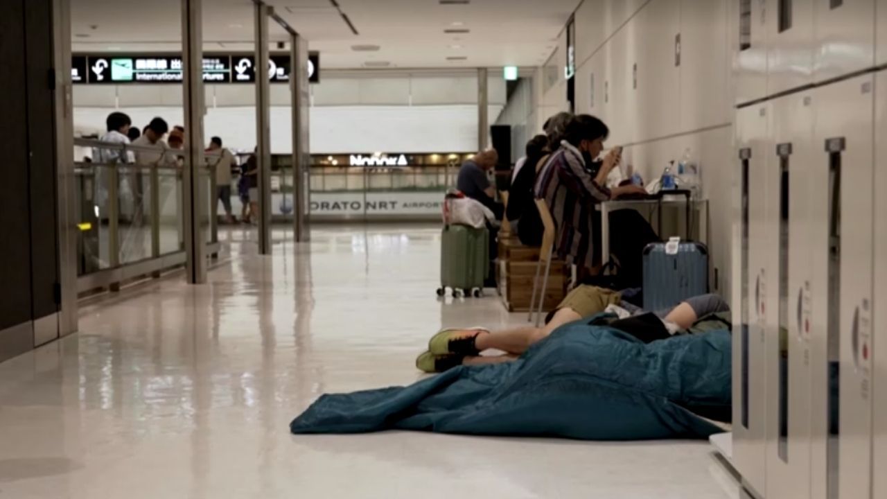 Chuva Extrema Deixa Milhares Retidos Em Aeroporto De Toquio