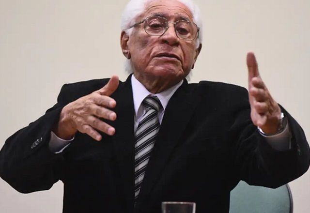 O velório, aberto ao público, ocorrerá no Palácio Piratini, na capital gaúcha, das 11h às 16h nesta quarta-feira (25) | Ederson Nunes/CMPA