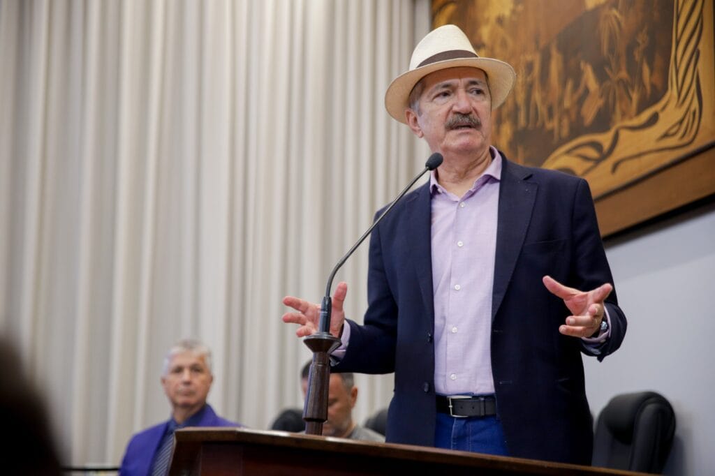 Aldo diz que não foi avisado de troca por Joaquim Barbosa e acusa presidente do Democracia Cristã
