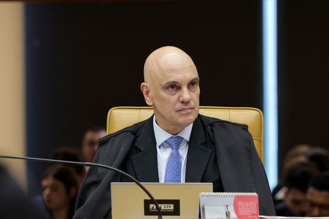 Moraes suspende aplicação da Lei da Dosimetria até que o STF analise o caso 