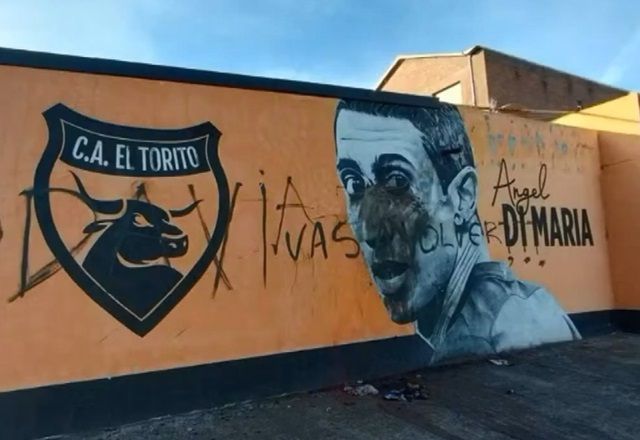 “Ainda vai voltar?”: jogador argentino Di María recebe nova ameaça “Ainda vai voltar?”: jogador argentino Di María recebe nova ameaça