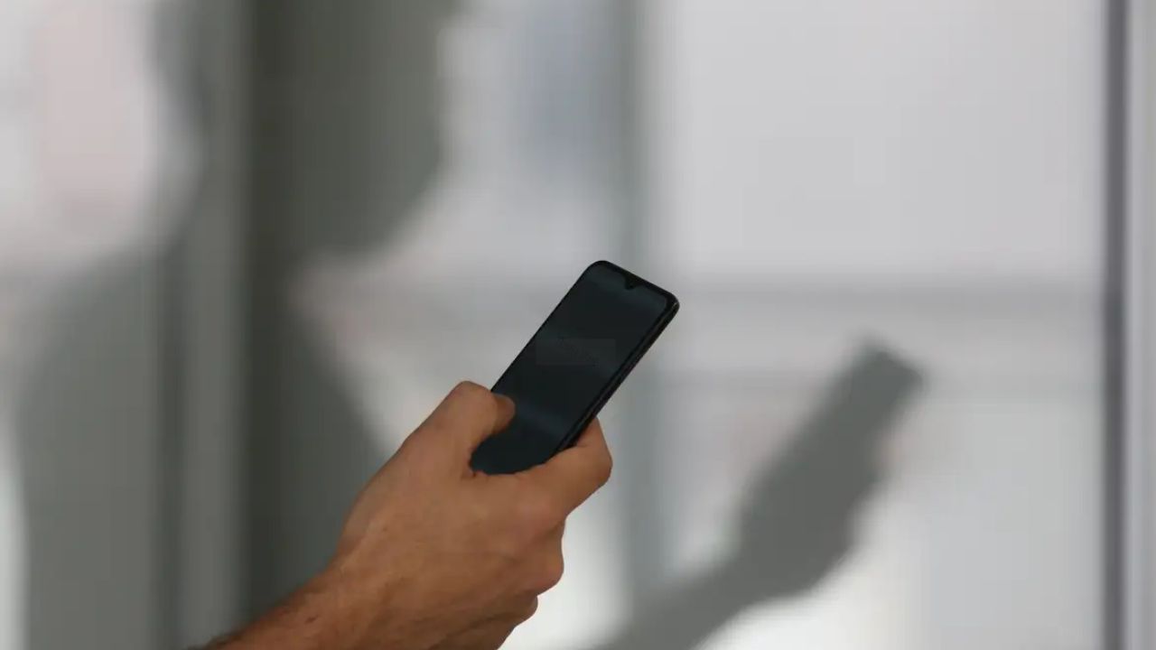 Polícia faz operação contra apostas clandestinas em SP