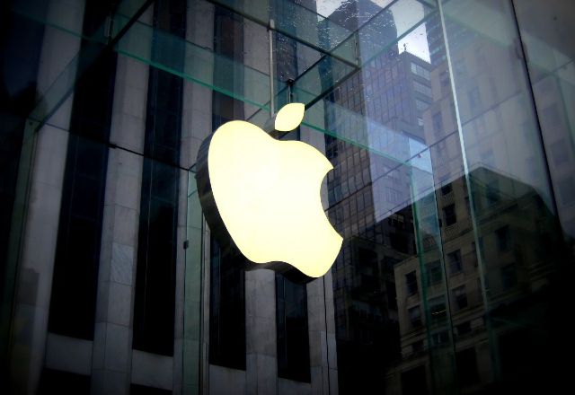 Apple permitirá lojas de aplicativos de terceiros no Brasil para resolver caso com Cade