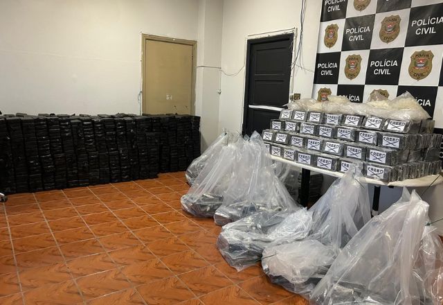 Polícia apreende 2 toneladas de cocaína em caminhão de reciclagem no Guarujá | Foto: Reprodução/ Secretaria de Segurança Pública