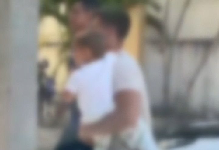 Argentino é preso por racismo após ofensas a funcionários de locadora