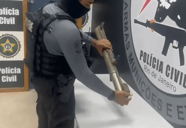 Arma antitanque apreendida no Rio de Janeiro | Reprodução/Polícia Civil do Rio de Janeiro