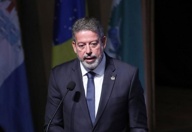 Atualmente, a Lei das Eleições (9.504/1997) estabelece que cada partido ou coligação deve preencher o mínimo de 30% e o máximo de 70% de candidaturas de cada sexo em eleições | Bruno Spada/Câmara dos Deputados