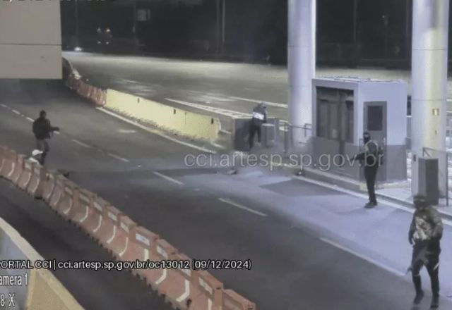 Criminosos tentam roubar cofre de pedágio, em São Paulo | Reprodução/VTV News