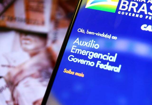 auxilio emergencial