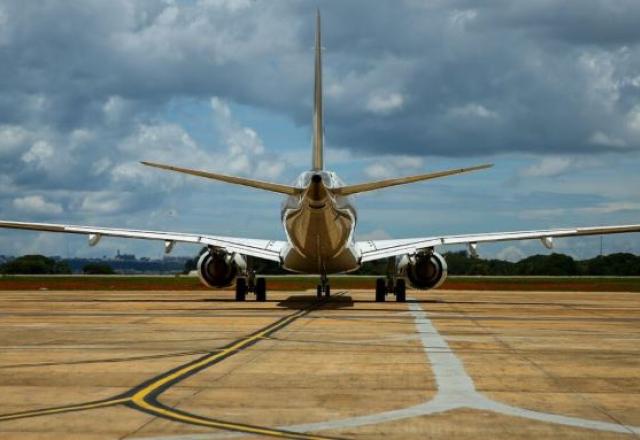 avião