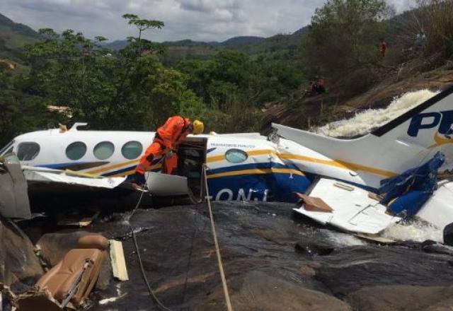 avião cantora marília mendonça