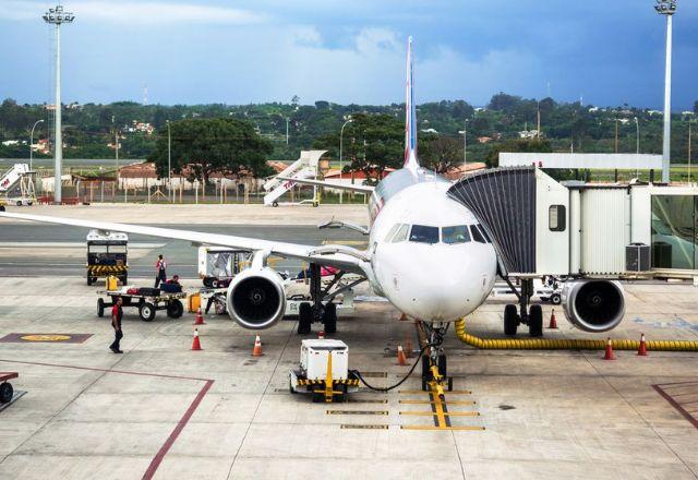 aviao_patio