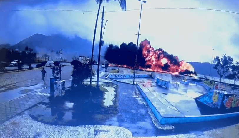 Avi�o cai em Ubatuba, litoral de S�o Paulo - SBT News