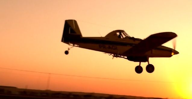 Frota de aviões agrícolas no Brasil dobra em 10 anos