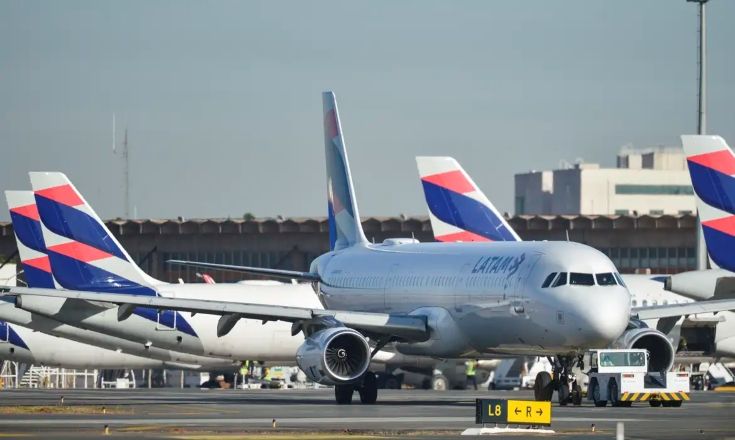 Aviões da Latam em aeroporto | Divulgação/Marcelo Camargo/Agência Brasil