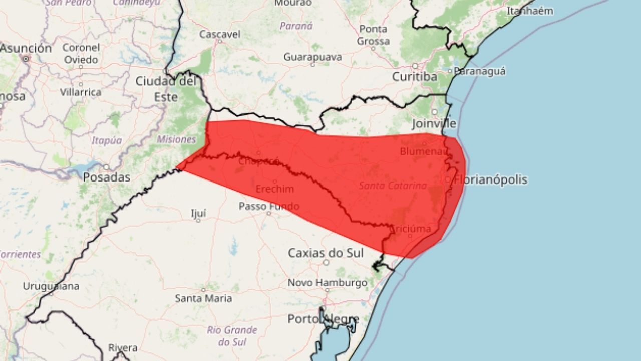 Mapa mostra áreas de Santa Catarina e do Rio Grande do Sul sob alerta de grande perigo para tempestades nesta segunda-feira (31) | Reprodução Inmet
