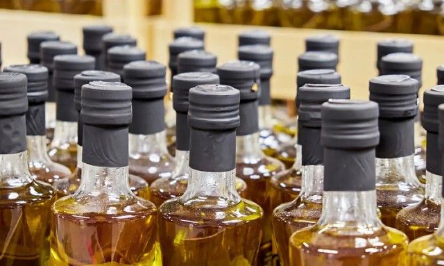 Azeite de oliva: Como evitar fraudes e escolher produtos de qualidade