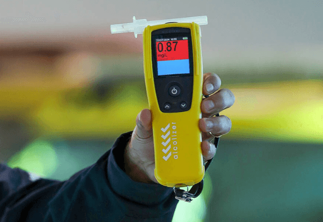 Os policiais mostraram que produtos, como enxaguantes bucais e sprays de própolis, também podem influenciar momentaneamente o bafômetro | Joel Rodrigues/Agência Brasília